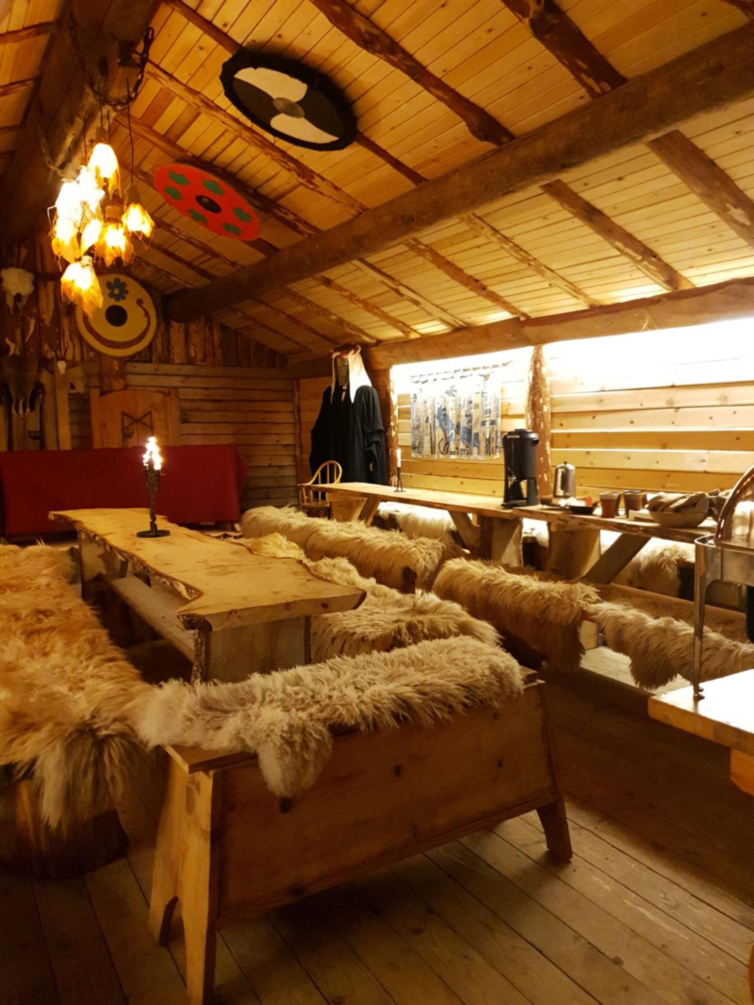Sosdala Vittfarnas Vikingabyヴィラ エクステリア 写真